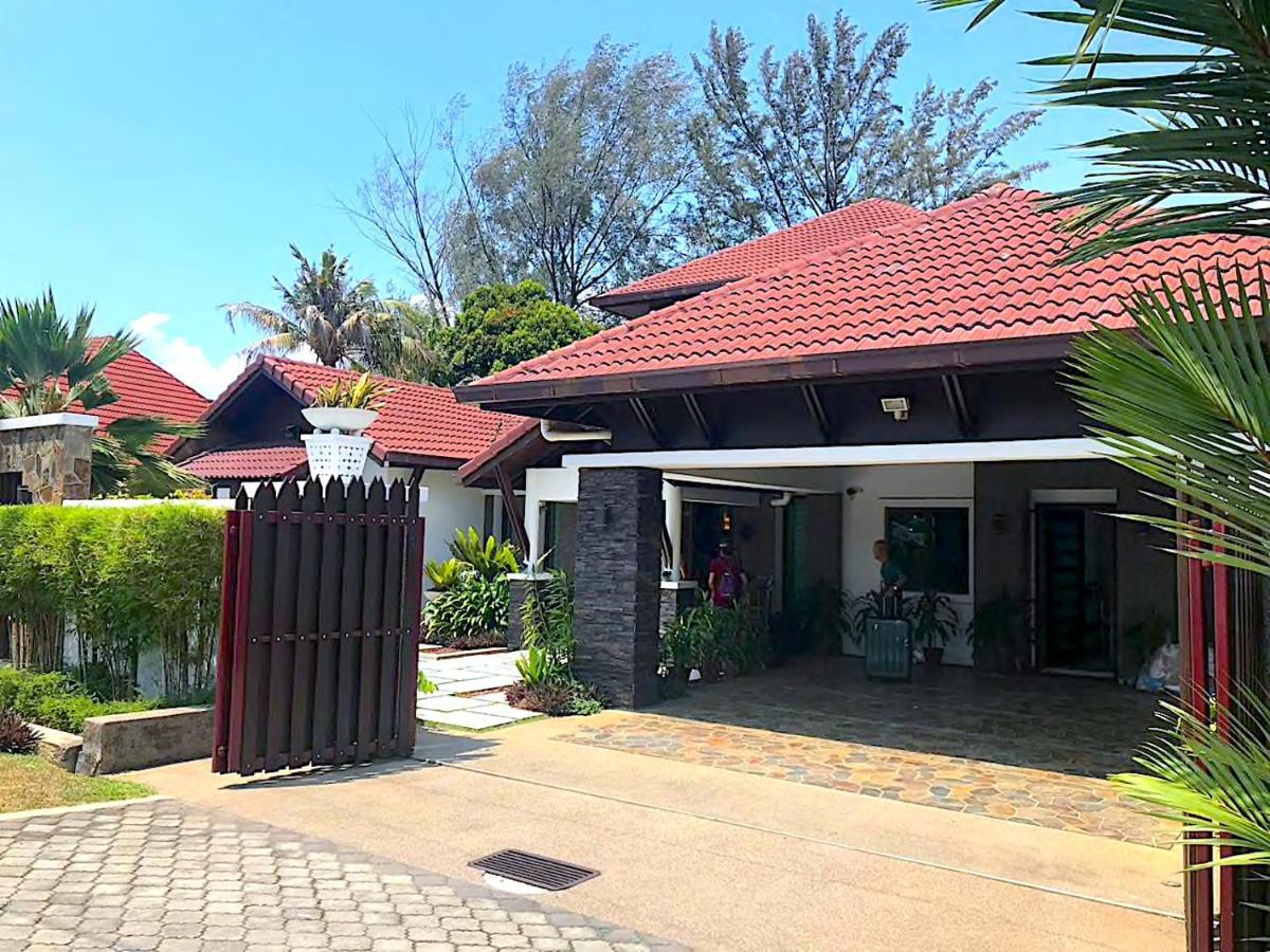 12Haven Stunning Seaside Luxury Villa Pd With Kids Pool Port Dickson Esterno foto