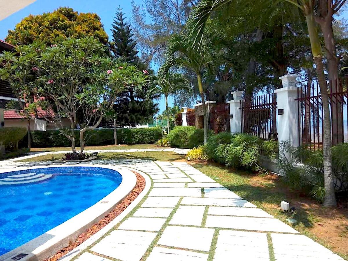 12Haven Stunning Seaside Luxury Villa Pd With Kids Pool Port Dickson Esterno foto